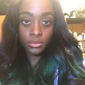 Meet your Posher, Asha